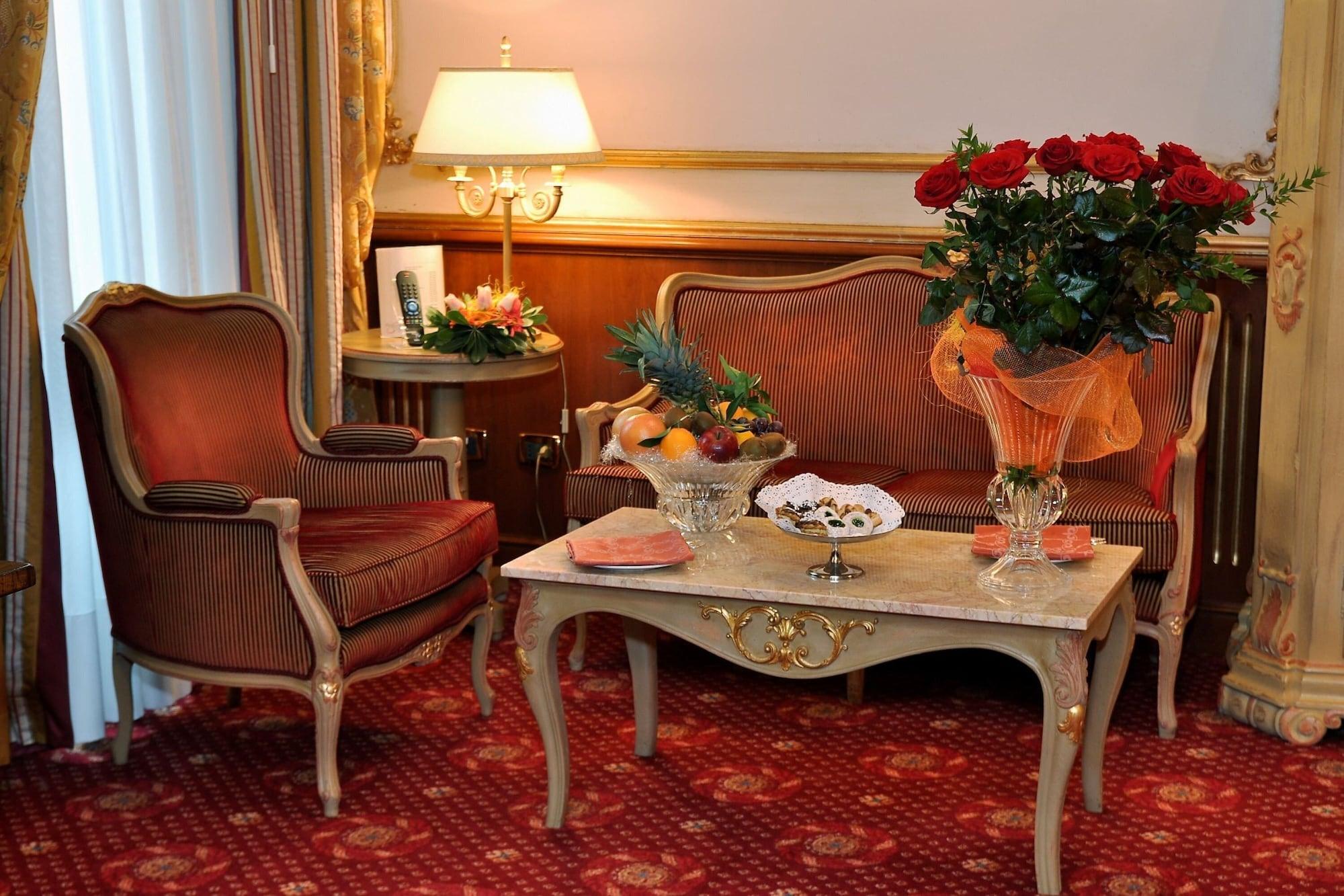 Grand Hotel Wagner Palermo Esterno foto A suite at the Hotel de la Ville