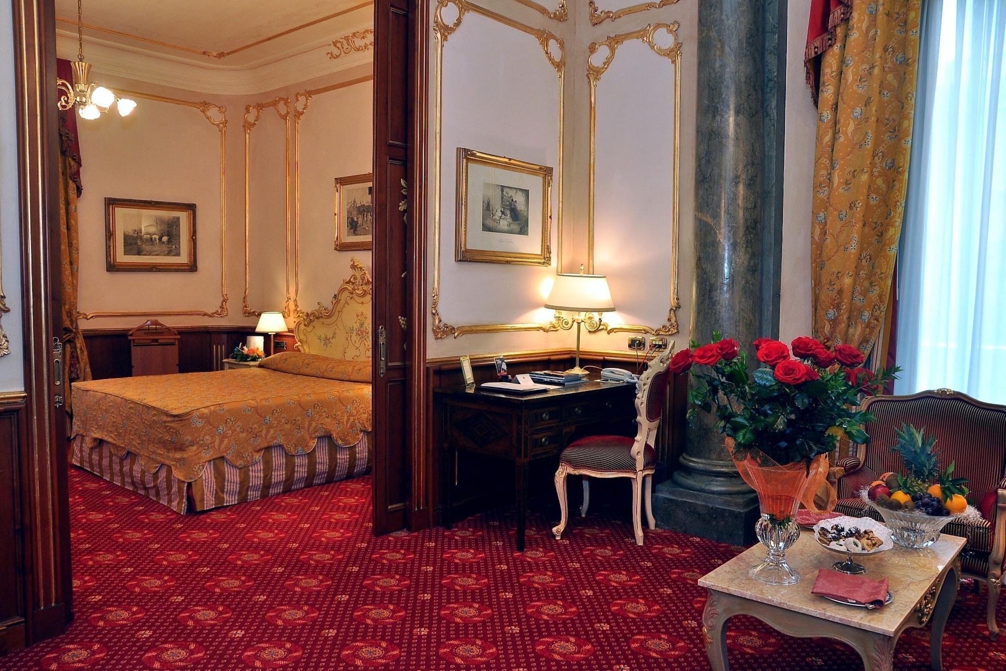 Grand Hotel Wagner Palermo Esterno foto A suite at the Hotel de l'Europe
