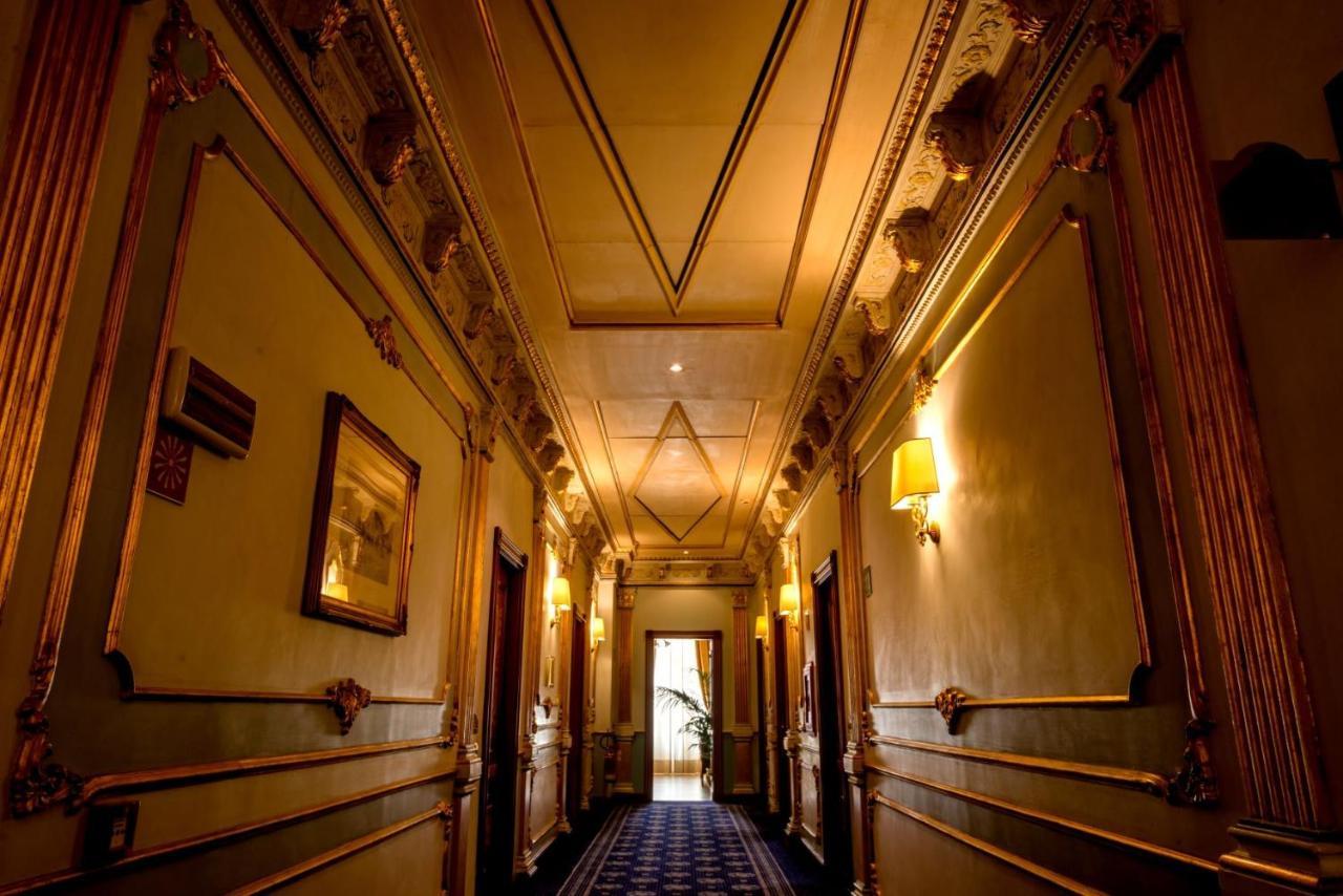 Grand Hotel Wagner Palermo Esterno foto The hotel's interior
