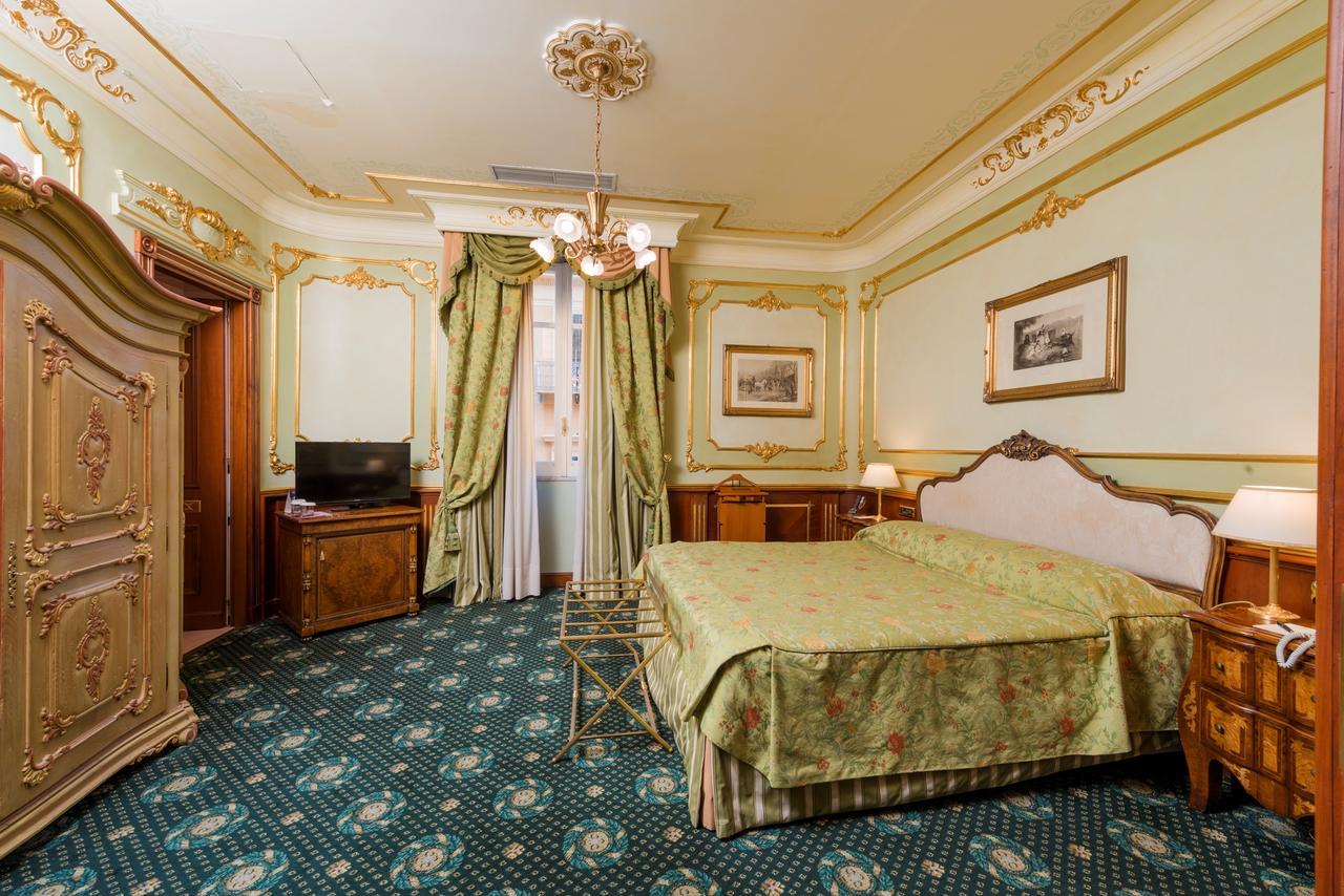 Grand Hotel Wagner Palermo Esterno foto A room at the hotel